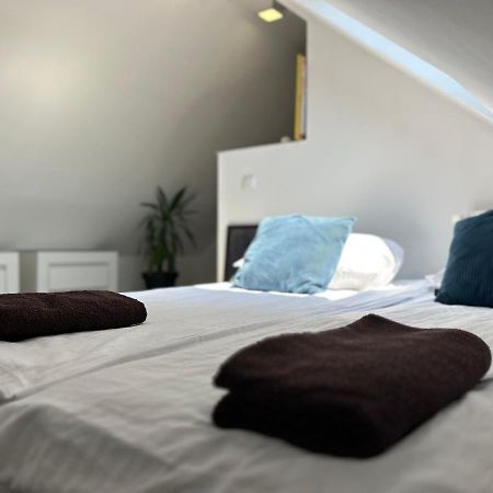 Near To The Beach & City Centre Apartment Jagiellonska Колобжег Экстерьер фото