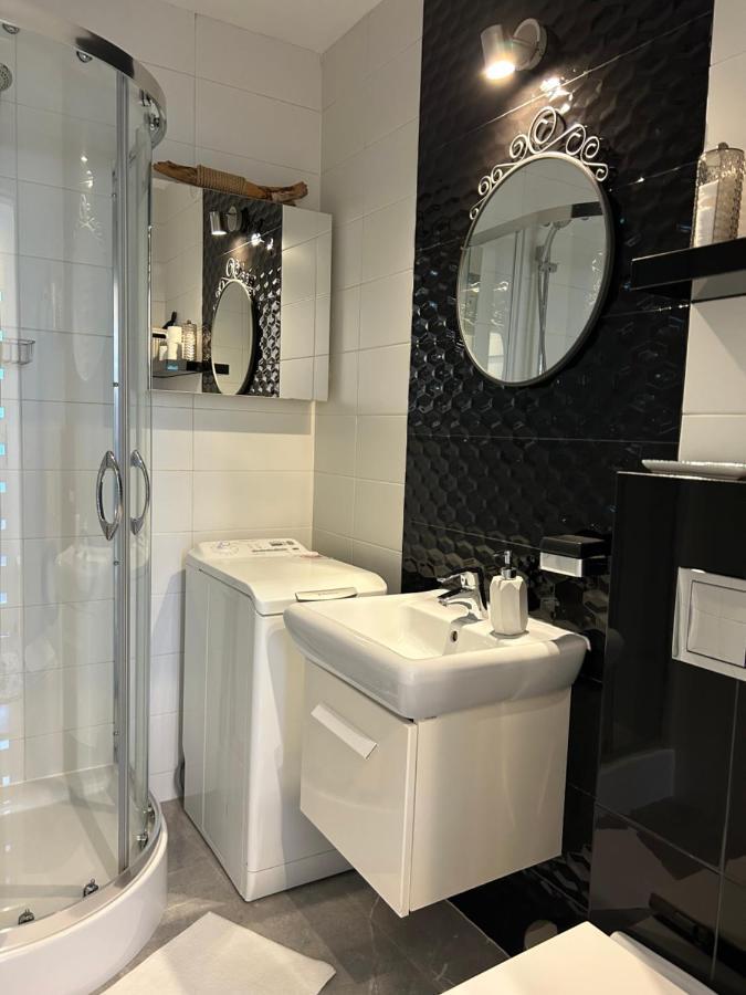 Near To The Beach & City Centre Apartment Jagiellonska Колобжег Экстерьер фото